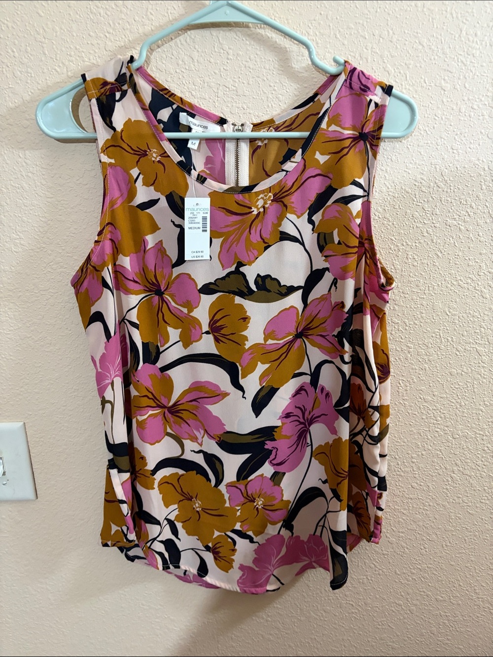 NWT Maurices Floral Sleeveless Top with Zipper back